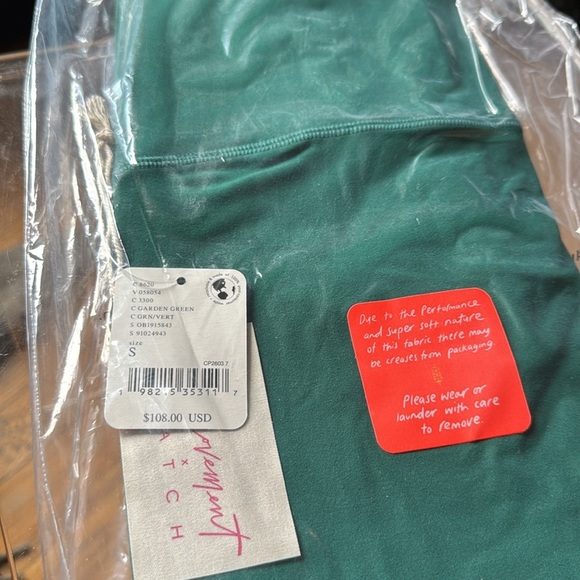NWT $108 FP Movement x Hatch Never Better Maternity Legging Green SMALL Holiday - Picture 6 of 7